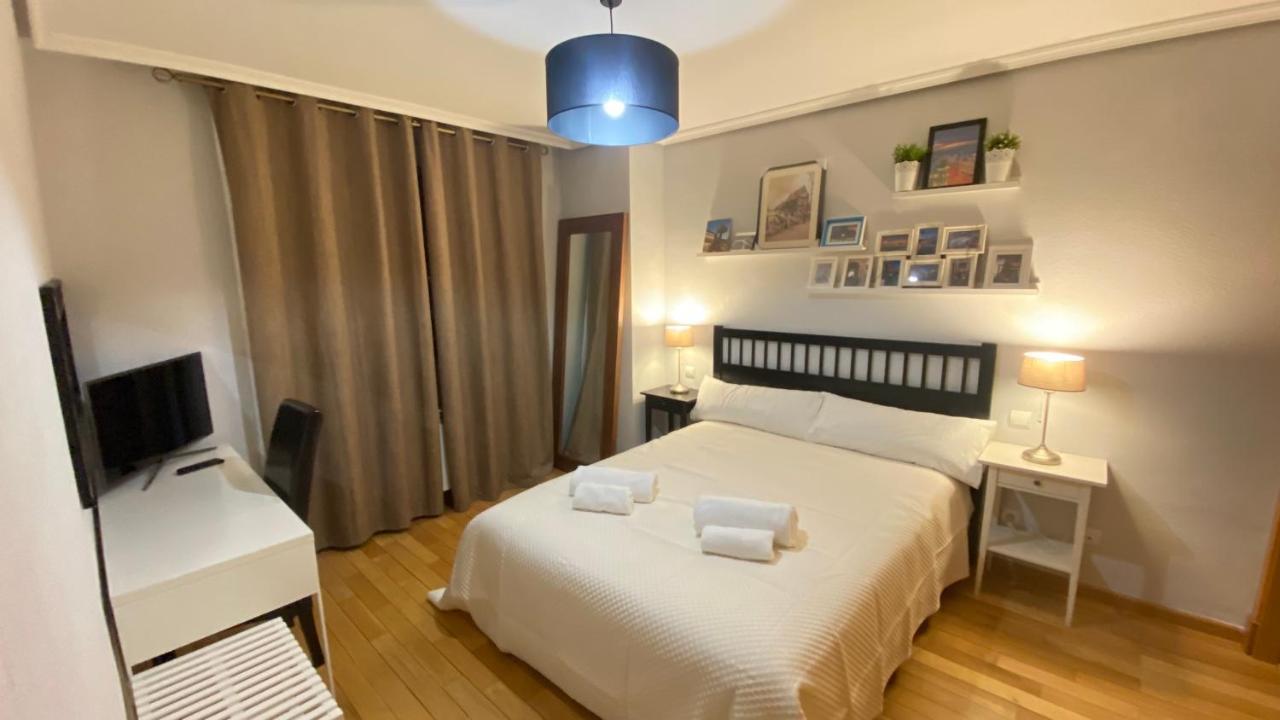 Aires De Toledo-Parque Warner Y Madrid En Familia Apartment Exterior foto